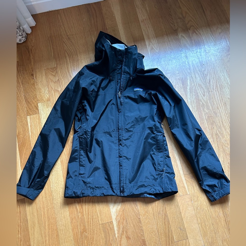 Patagonia womens xs rain jacket